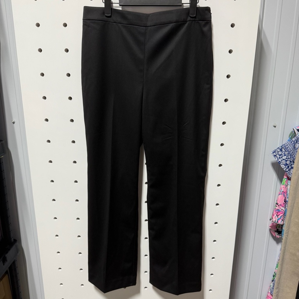 NWT Ann Taylor Classic Black Straight Leg Pants Size 4